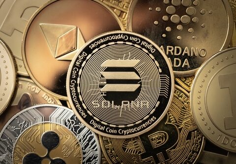 Solana (SOL) vs Ripple (XRP): What Is the Difference?