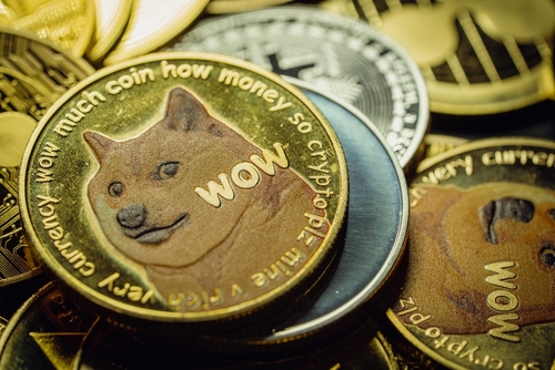 Dogecoin (DOGE) vs Cardano (ADA): Which Is a Better Buy?