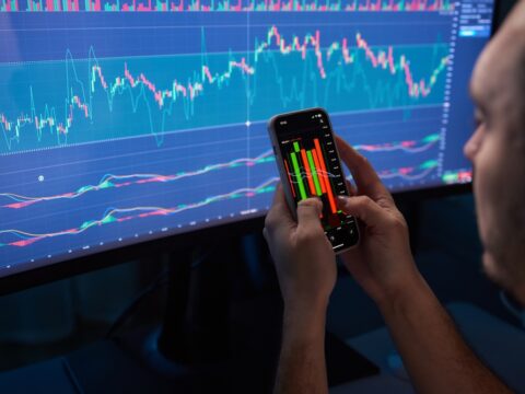 Nova Trade Featured image